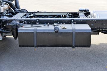 ���� ��ʮ��KV100 132���� 3.35�׵��ų����жʽ�ῨͼƬ