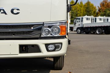 ���� ����֮��H5 137���� 3.85���Ű������Ῠ(����)ͼƬ