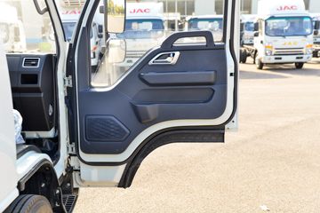 ���� ����֮��H5 137���� 3.85���Ű������Ῠ(����)ͼƬ