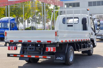 ���� ����֮��H5 137���� 3.85���Ű������Ῠ(����)ͼƬ