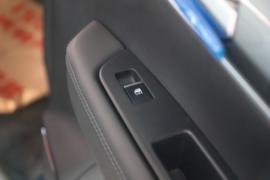 五十铃达咖TAGA H&nbsp;皮卡驾驶室                                               图片