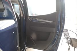 五十铃达咖TAGA H&nbsp;皮卡驾驶室                                               图片