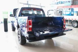 五十铃达咖TAGA H&nbsp;皮卡上装                                                图片