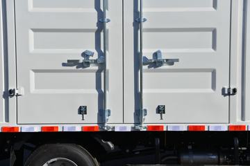 ���� ����V5 137���� 4.15�׵�����ʽ�ῨͼƬ