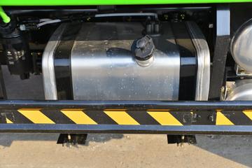 ���� ����M1 130���� 4X2 3.2����ж��(����)(KMC3041SA268DP6)ͼƬ