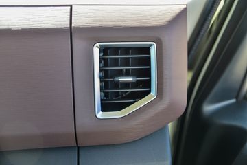 ���� ˧��ES6 4.5T 4.15�׵��Ŵ��綯��ʽ�Ῠ100.46kWhͼƬ