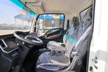 ���� ˧��ES6 4.5T 4.15�׵��Ŵ��綯��ʽ�Ῠ100.46kWhͼƬ