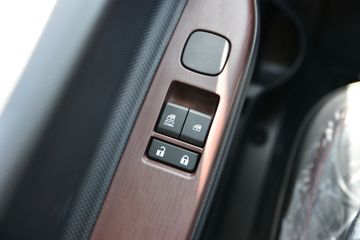 ���� ˧��ES6 4.5T 4.15�׵��Ŵ��綯��ʽ�Ῠ100.46kWhͼƬ