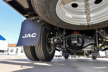 ���� ˧��ES6 4.5T 4.15�׵��Ŵ��綯��ʽ�Ῠ100.46kWhͼƬ