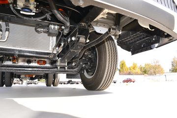 ���� ˧��ES6 4.5T 4.15�׵��Ŵ��綯��ʽ�Ῠ100.46kWhͼƬ