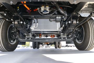 ���� ˧��ES6 4.5T 4.15�׵��Ŵ��綯��ʽ�Ῠ100.46kWhͼƬ