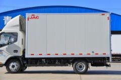 江淮 帅铃ES6 4.5T 4.15米单排纯电动厢式轻卡(HFC5046XXYEV1)100.46kWh