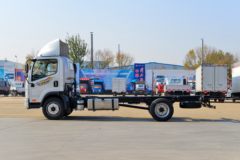 解放 J6F 180马力 5.16米单排仓栅式载货车