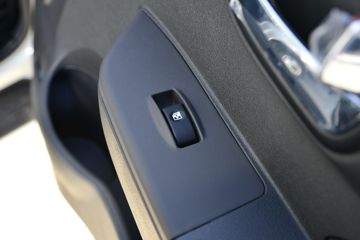 ���� ����X6 4.1T 3.7�׵��Ŵ��綯��ʽ΢��55.7kWhͼƬ