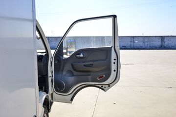 ���� ����X6 4.1T 3.7�׵��Ŵ��綯��ʽ΢��55.7kWhͼƬ