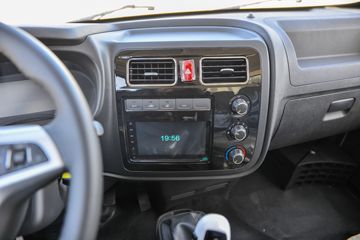 ���� ����X6 4.1T 3.7�׵��Ŵ��綯��ʽ΢��55.7kWhͼƬ