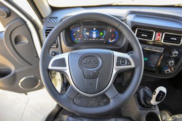 ���� ����X6 4.1T 3.7�׵��Ŵ��綯��ʽ΢��55.7kWhͼƬ