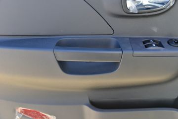 ���� ����X6 4.1T 3.7�׵��Ŵ��綯��ʽ΢��55.7kWhͼƬ