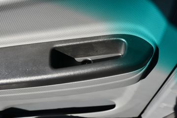 ���� ˧��Q6 160���� 4.18�׵��������Ῠ(HFC1048P71K3C7S)ͼƬ