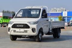 北汽制造 鲸卡T7 舒适版 2.0L 133马力 汽油 3.7米单排栏板微卡(国六)(BAW1031P1B51)