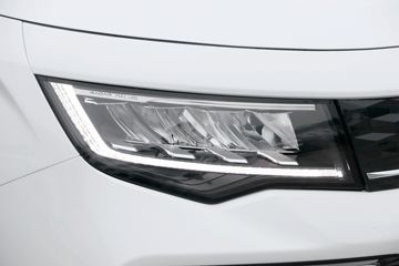 �״����� RD6 ���� ˫�Ŵ��綯Ƥ��62.928kWhͼƬ