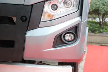 ���� �����K7�ؿ� 630���� 6X6 AMT�Զ���ǣ����(HFC4252P1K8F42S)ͼƬ