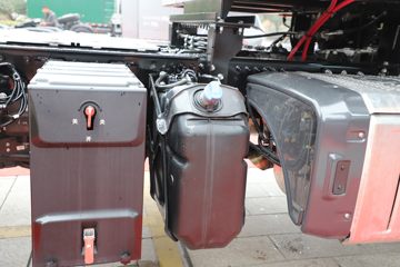 ���� �����K7�ؿ� 630���� 6X6 AMT�Զ���ǣ����(HFC4252P1K8F42S)ͼƬ