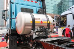 江淮 星耀X7重卡 530马力 6X4 LNG自动档牵引车(HFC4254P1N8E42S) 江淮 星耀X7重卡 530马力 6X4 LNG自动档牵引车(HFC4254P1N8E42S)