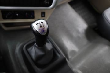 ���� �����A6 PLUS 240���� 4X2 6.8�ײ�դʽ�ػ���ͼƬ