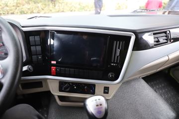 ���� �����A6 PLUS 240���� 4X2 6.8�ײ�դʽ�ػ���ͼƬ