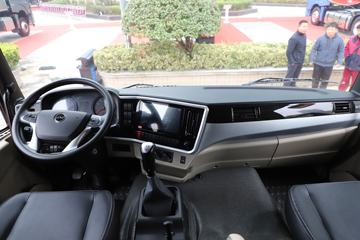 ���� �����A6 PLUS 240���� 4X2 6.8�ײ�դʽ�ػ���ͼƬ