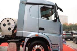 星耀X5&nbsp;牵引车外观                                                图片