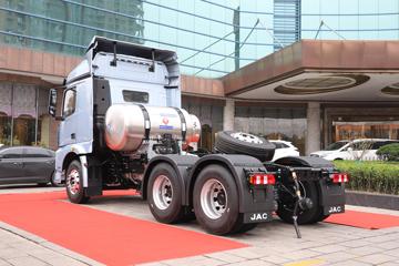 ���� ��ҫX5�ؿ� 500���� 6X4 LNGǣ����ͼƬ