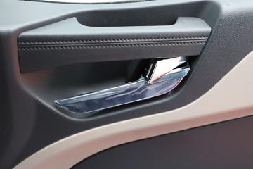 ���� ��ҫX5�ؿ� 500���� 6X4 LNGǣ����ͼƬ