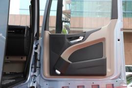 星耀X5&nbsp;牵引车驾驶室                                               图片