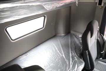 ���� ��ҫX5�ؿ� 500���� 6X4 LNGǣ����ͼƬ