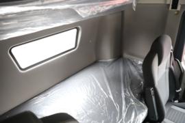 星耀X5&nbsp;牵引车驾驶室                                               图片