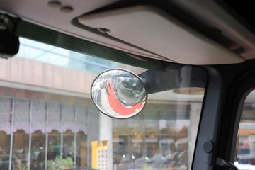 ���� ��ҫX5�ؿ� 500���� 6X4 LNGǣ����ͼƬ