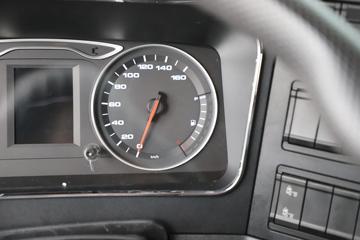 ���� ��ҫX5�ؿ� 500���� 6X4 LNGǣ����ͼƬ