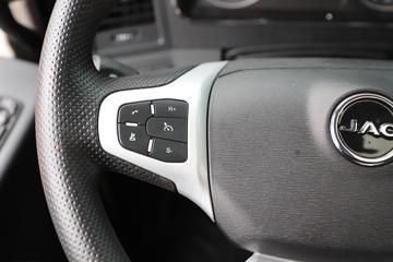 ���� ��ҫX5�ؿ� 500���� 6X4 LNGǣ����ͼƬ