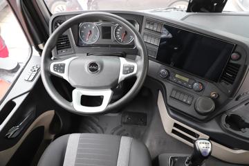 ���� ��ҫX5�ؿ� 500���� 6X4 LNGǣ����ͼƬ