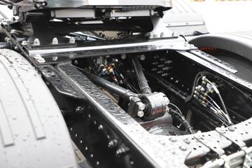 ���� ��ҫX5�ؿ� 500���� 6X4 LNGǣ����ͼƬ