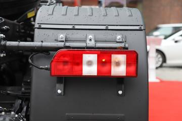 ���� ��ҫX5�ؿ� 500���� 6X4 LNGǣ����ͼƬ