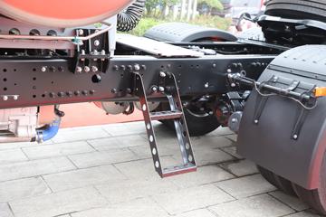 ���� ��ҫX5�ؿ� 500���� 6X4 LNGǣ����ͼƬ