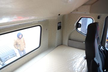 ���� ��ҫX7�ؿ� 570���� 4X2 AMT�Զ���ǣ����ͼƬ