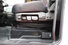 江淮 星耀X7重卡 570马力 4X2 AMT自动档牵引车(HFC4184P1K8A39S)