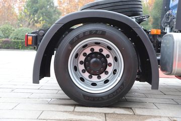 ���� ��ҫX7�ؿ� 570���� 4X2 AMT�Զ���ǣ����ͼƬ