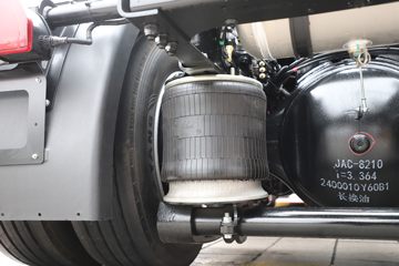���� ��ҫX7�ؿ� 570���� 4X2 AMT�Զ���ǣ����ͼƬ
