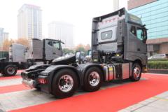 江淮 格尔发K7重卡 680马力 6X4 AMT自动档牵引车(HFC4252P1K8E33KS)