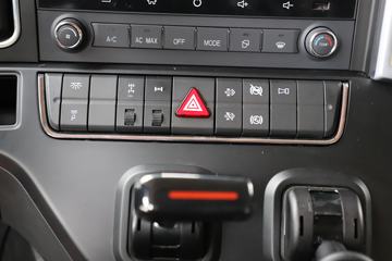 ���� �����V5�ؿ� 520���� 6X4 AMT�Զ���Σ��Ʒ��ͷǣ����ͼƬ